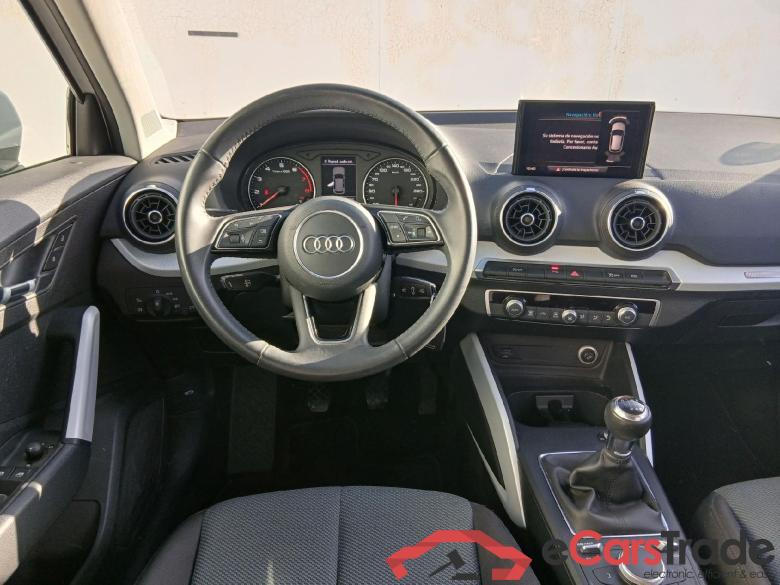 AUDI Q2 / 2016 / 5P / todoterreno Design 30 TFSI 85kW (116CV) #3