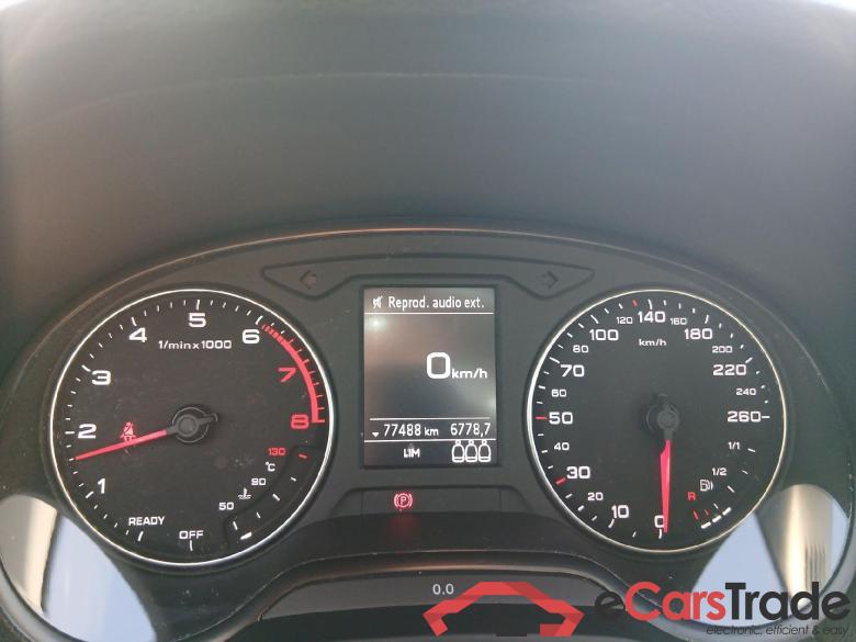 AUDI Q2 / 2016 / 5P / todoterreno Design 30 TFSI 85kW (116CV) #4