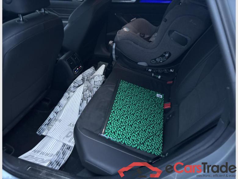 VOLKSWAGEN Arteon R-Line 2.0 TDI SCR 110 kW (150 ch) 7 vitesses DSG #4