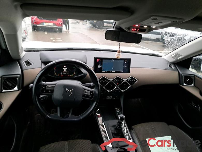 DS DS 3 Crossback / 2018 / 5P / todoterreno PureTech 73 kW Manual SO CHIC #3