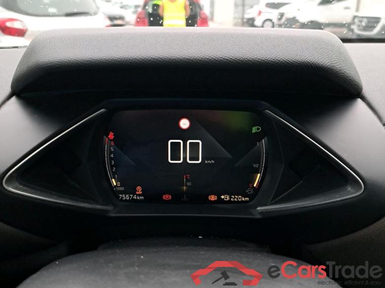 DS DS 3 Crossback / 2018 / 5P / todoterreno PureTech 73 kW Manual SO CHIC #4