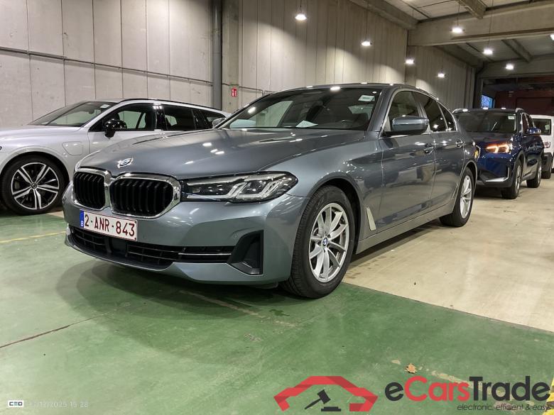 BMW 5-serie 2.0 520D 120KW AUTO #1