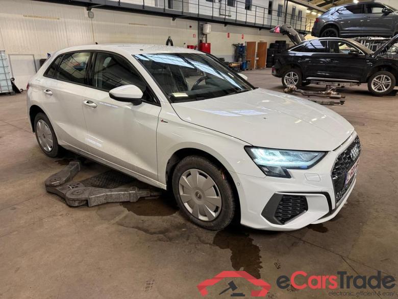 AUDI A3 Sportback Sportback 40 TFSI e PHEV S line S tronic (150 kW) #1