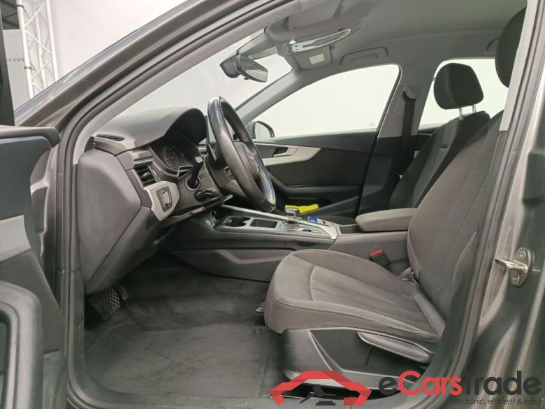 Audi A4 2.0 35 TDi 120kW S tronic Business Ed 4d #3