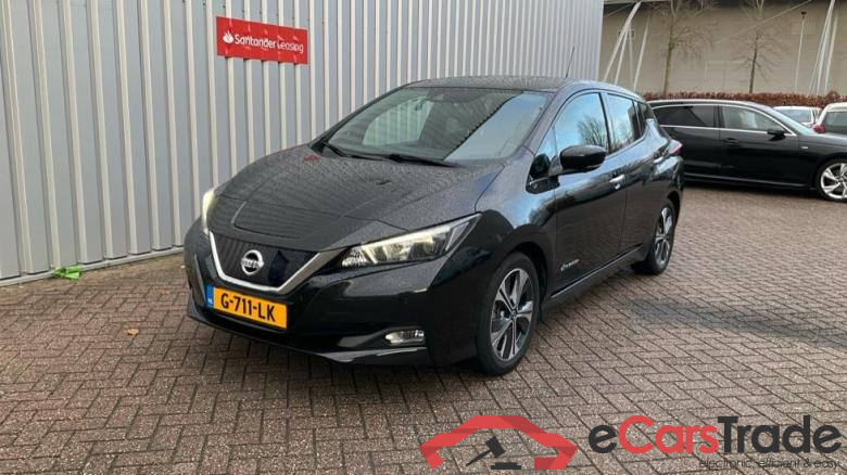 NISSAN Leaf 40kWh n-connecta 110kW aut