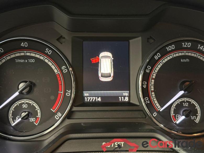 SKODA Octavia Combi RS Octavia Combi RS 2,0 TSI 169 kW 6-speed automat. #5