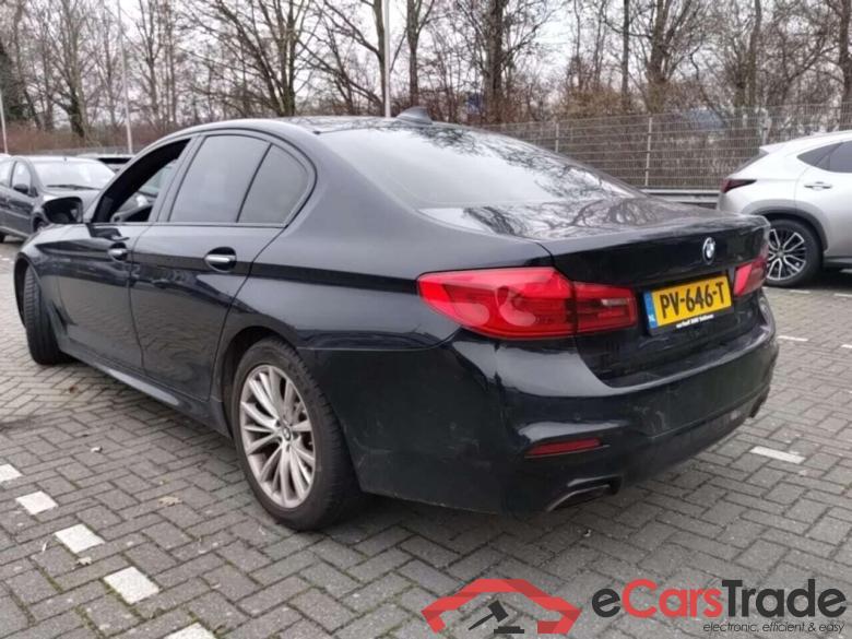 BMW 5-serie 520i High Executive #3