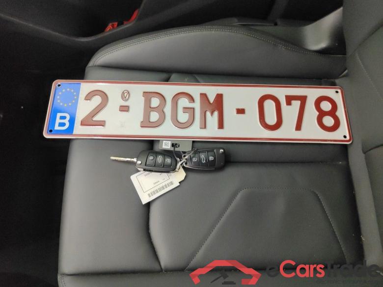 Audi Q3 35 TFSI Attraction 5d #4