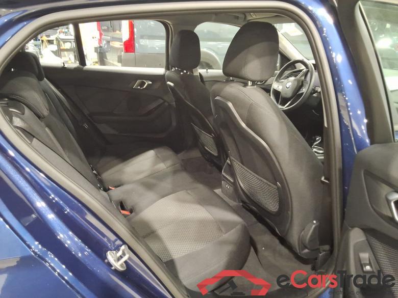 BMW 1 SERIES HATCH 1.5 116IA (80KW) #5