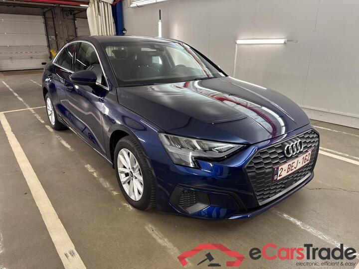 Audi A3 BERLINE A3 Berline 1.0 TFSi 30 S tronic Business Edit. (Mild Hybrid) 81kW/110pk  4D/P Auto-7 #2