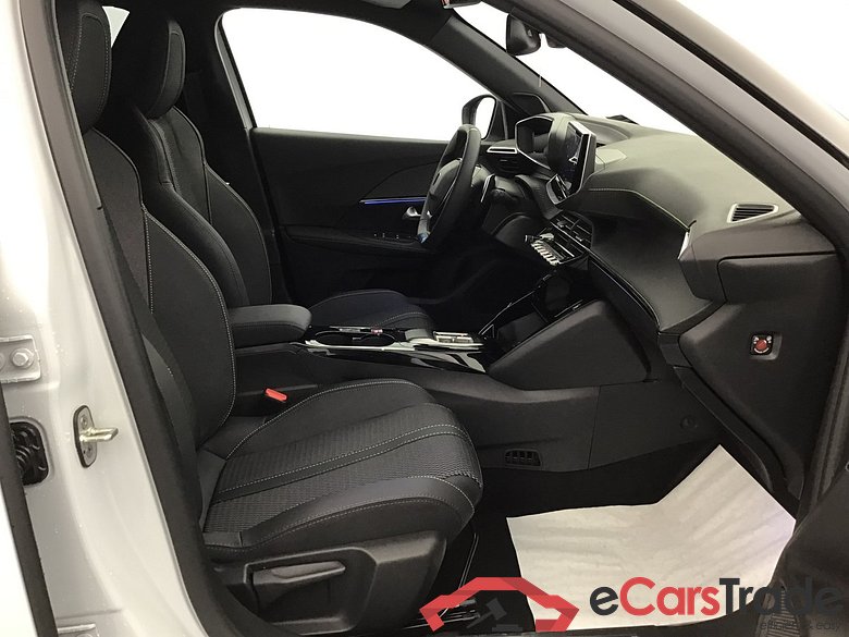 Peugeot 2008 GT 1.2 HEV/GASOLINE 136hp #6