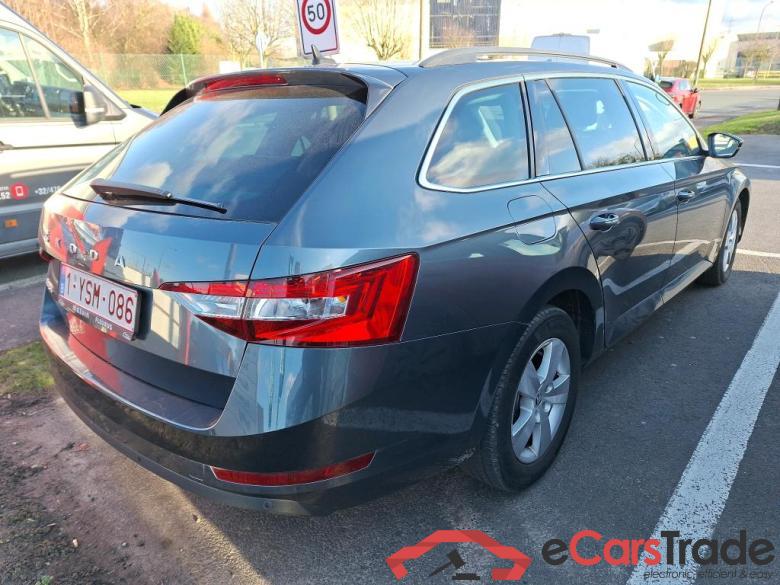 SKODA - SKO SUPERB COMBI CRTDI 120PK DSG7 Ambition Pack Corporate With Heated Seats & Safety & Towing Hook #2