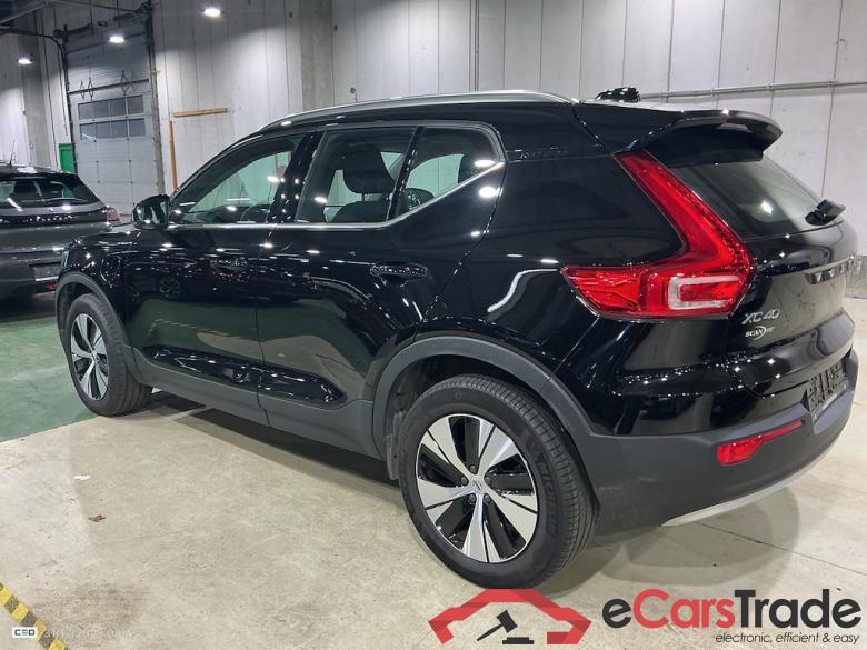 VOLVO XC40 1.5 T5 PHEV Inscription Expres. #3