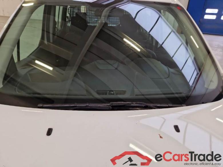 FORD TRANSIT CONNECT / 2018 / 5P / FURG. FINESTRATO 1.5 TDCI 120CV SeS TREND 230 L2H1 #4