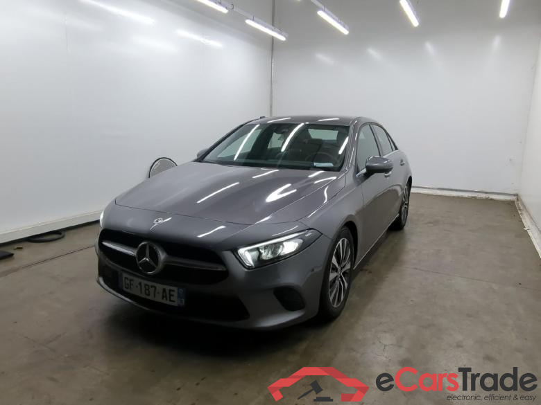 MERCEDES-BENZ Classe A Berline / 2018 / 4P / Berline A 200 d Business Line 8G-DCT