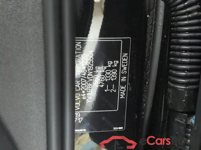 VOLVO XC60 186 kW #3