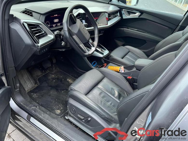 AUDI Q4 Sportback e-tron Audi Q4 Sportback S line 45 e-tron quattro 210,00 kW #1