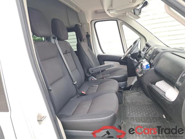 PEUGEOT Boxer / 2014 / 4P / Combi 2.0 BLUEHDI 130 S&S 333 L2H2 ACTIVE #6