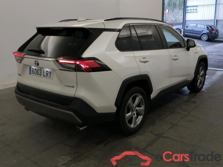 TOYOTA Rav4 / 2018 / 5P / todoterreno 2.5l 220H Advance #2