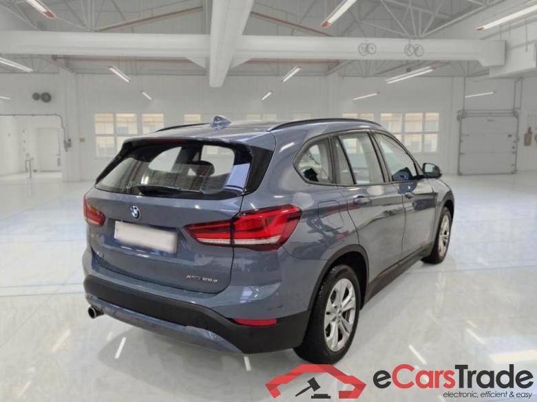 BMW X1 / 2019 / 5P / SUV XDRIVE 25E BUSINESS ADVANTAGE AUTOMATICO #2