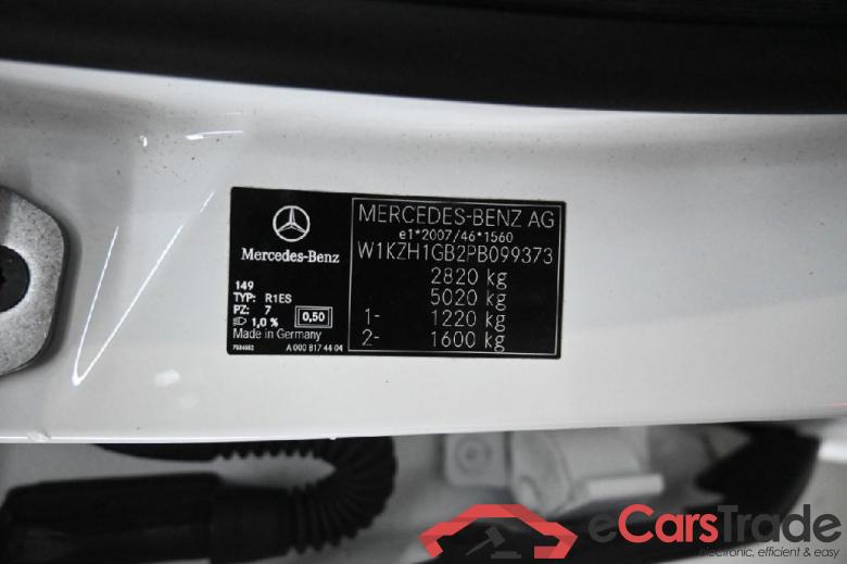 E -Klasse T-Modell E 300 de (213.216)AMG 2.0 AMG Line 225KW AT9 E6d #5