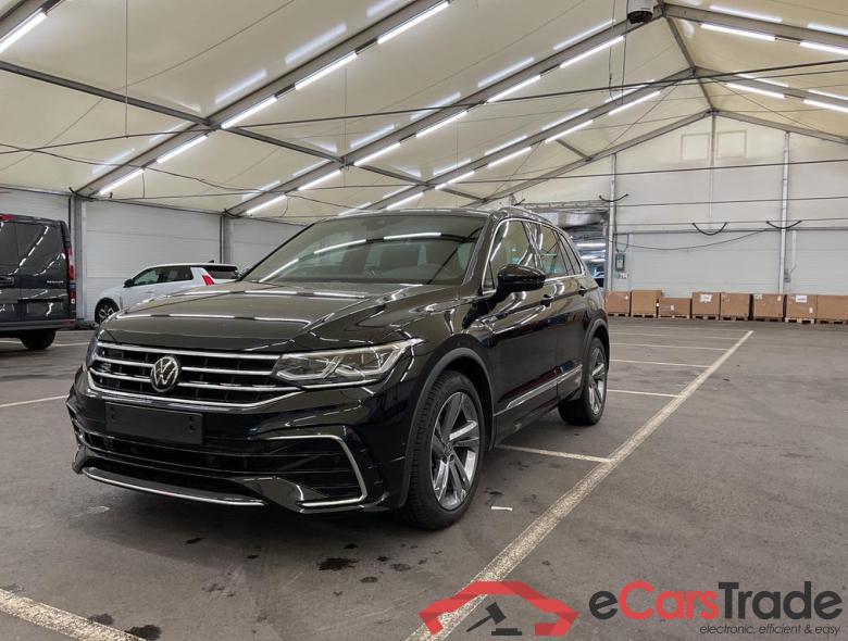 VOLKSWAGEN Tiguan R-Line Business Premium 2.0 TDI SCR 110 kW (150 ch) 7 vitesses DSG #1
