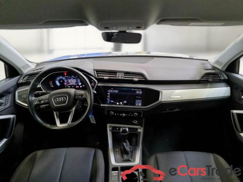 AUDI Q3 / 2018 / 5P / SUV 35 TDI S TRONIC BUSINESS #3