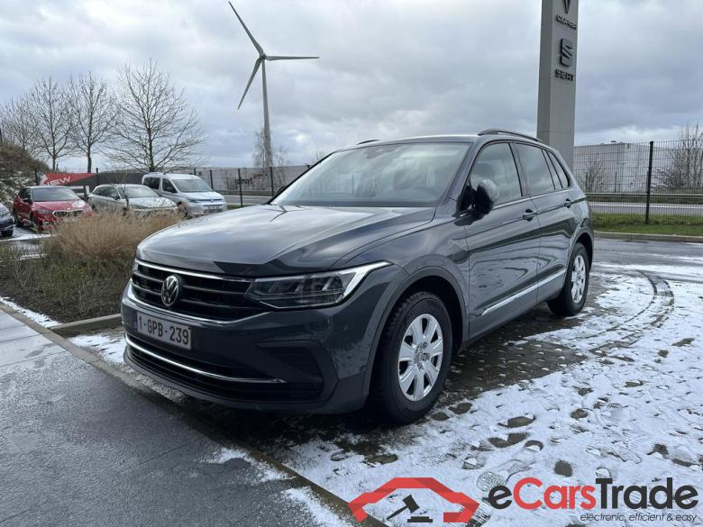 VOLKSWAGEN Tiguan Tiguan Life Business 1.5 TSI ACT OPF 96 kW (130 ch) 6 vitesses manuel #1