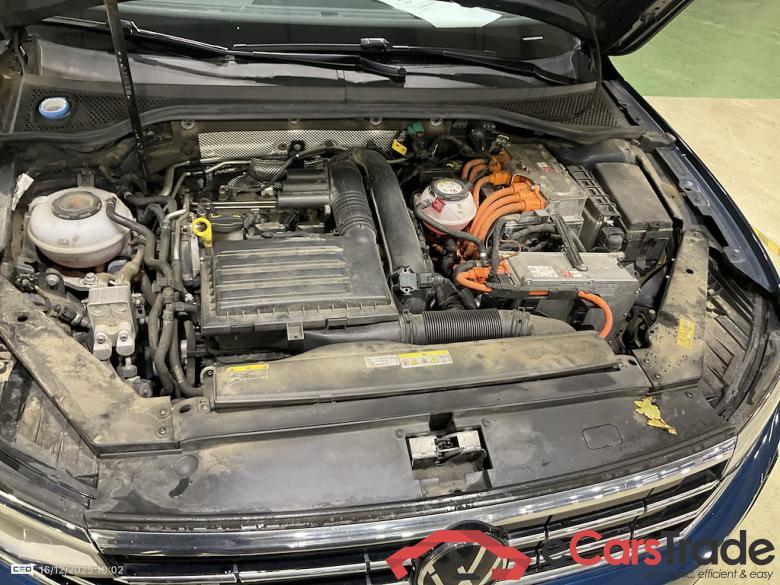 VOLKSWAGEN PASSAT VARIANT 1.4 TSI MSQ VARIANT GTE BUSINESS #6