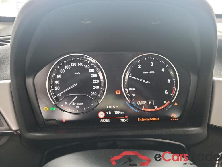 BMW X1 / 2019 / 5P / todoterreno sDrive18d #4