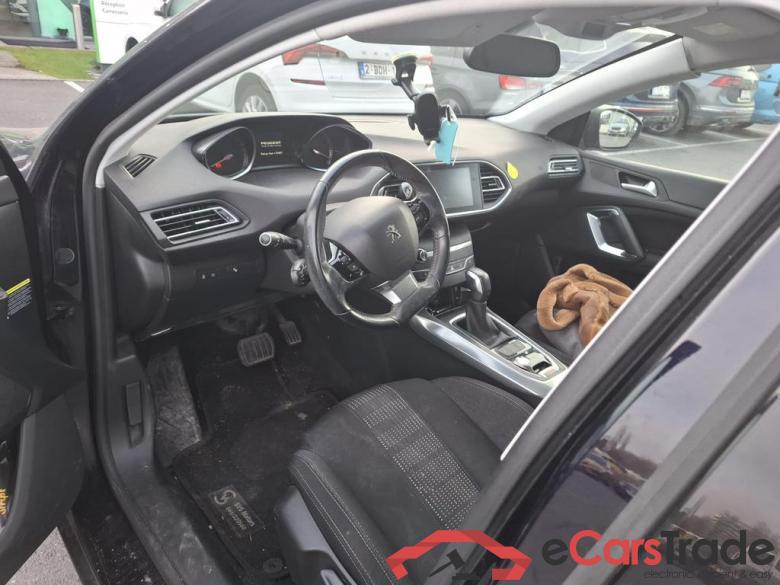 PEUGEOT 308 1.2 PureTech Allure STT #5