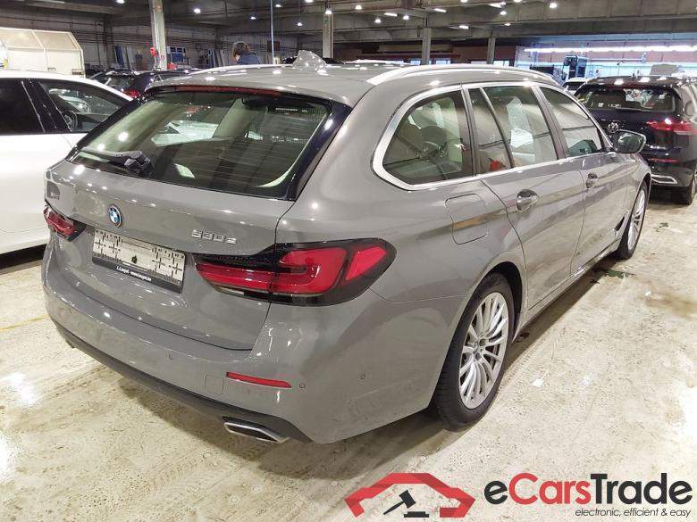 BMW 5-serie 2.0 530E 200KW XDRIVE AUTO TOURING #4