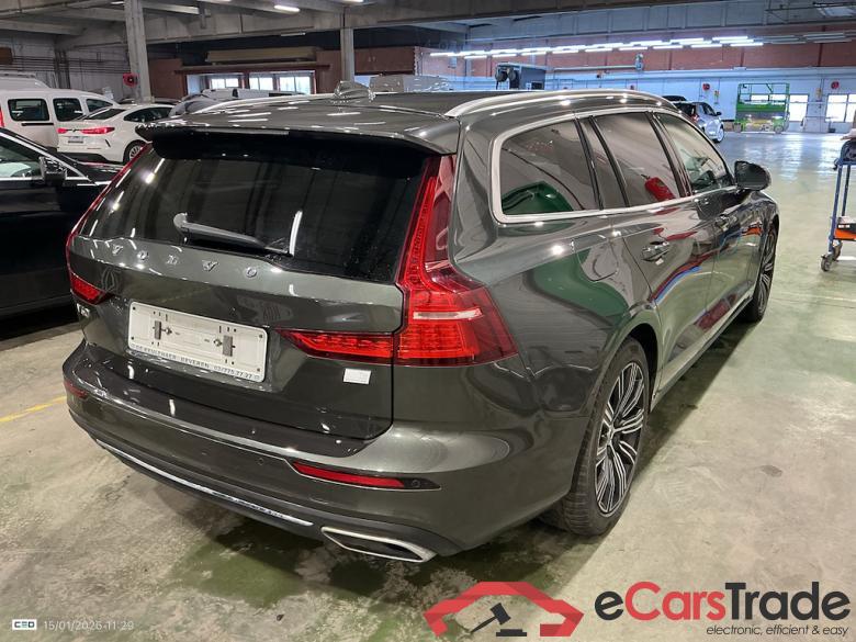 VOLVO V60 2.0 T6 RECHARGE GEARTR INSCRIPTION EXPR #4