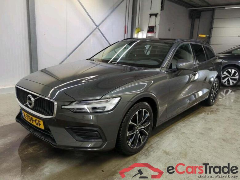 VOLVO V60 2.0 B3 Mom. Adv. #1