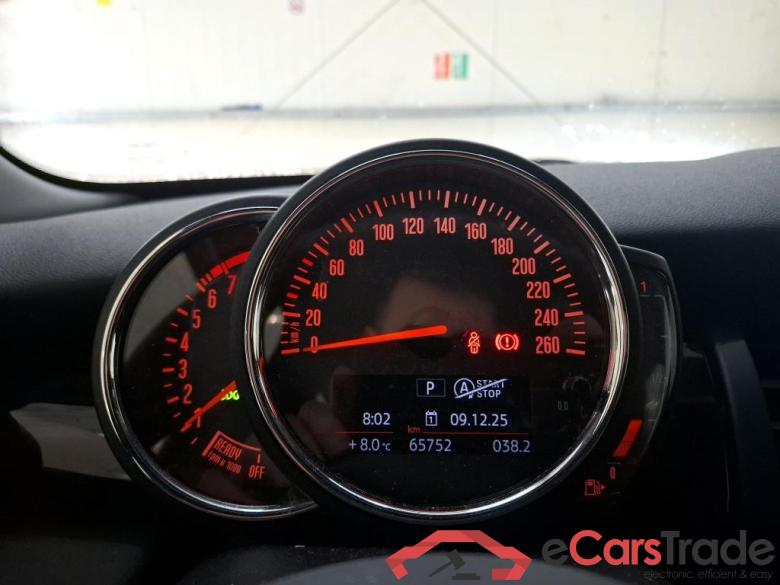 MINI Mini / 2014 / 5P / Berline Cooper Finition Business Design 136 BVA7 #6