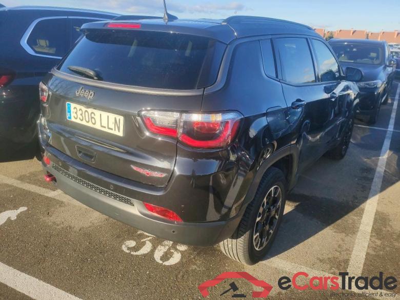 JEEP Compass / 2017 / 5P / todoterreno 1.3 PHEV 177kW (240CV) Trailhawk AT AWD #2