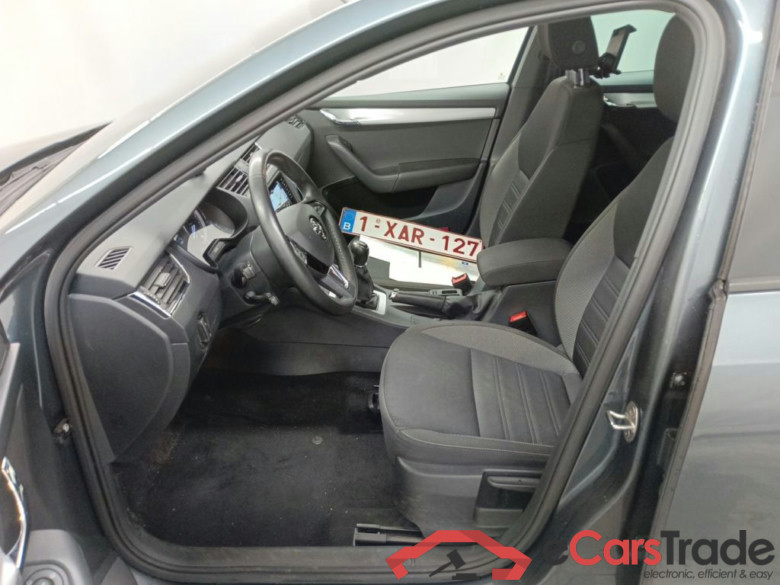 Skoda Octavia Combi 1.0 TSI GreenTec 85kW Ambition 5d #3