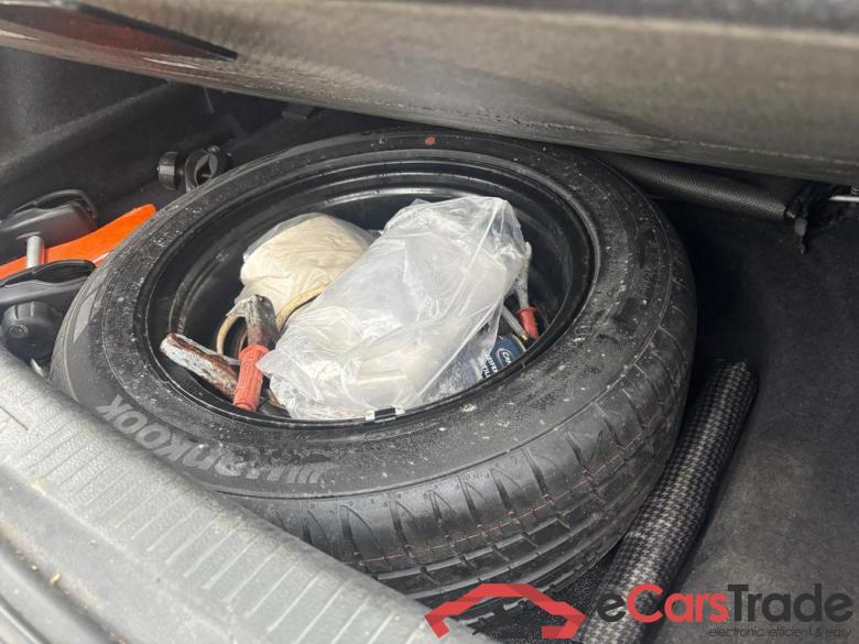 VOLKSWAGEN Golf VII Golf CL 1.6 TDI 85 kW (115 ch) 5 vitesses manuel #5