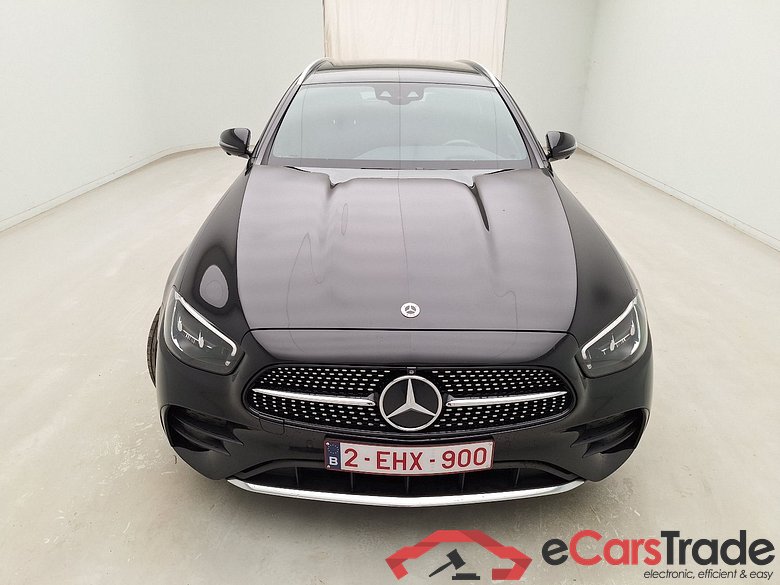 Mercedes, E-Clas Br FL'20 PHEV, Mercedes-Benz E-Klasse Break E 300 de AMG Line 5d #1