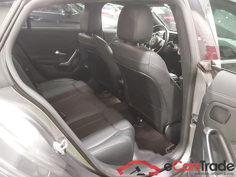 MERCEDES-BENZ CLA SHOOTING BRAKE 1.3 CLA 250 E BUSINESS SOLUTION DCT #5