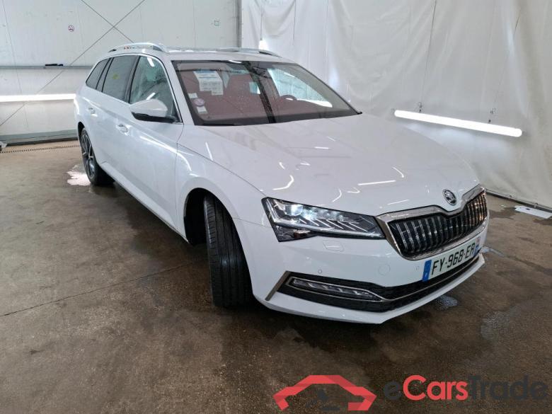 SKODA Superb Combi / 2019 / 5P / Break 1.4 TSI PHEV 218ch DSG6 Laurin & Klement #4