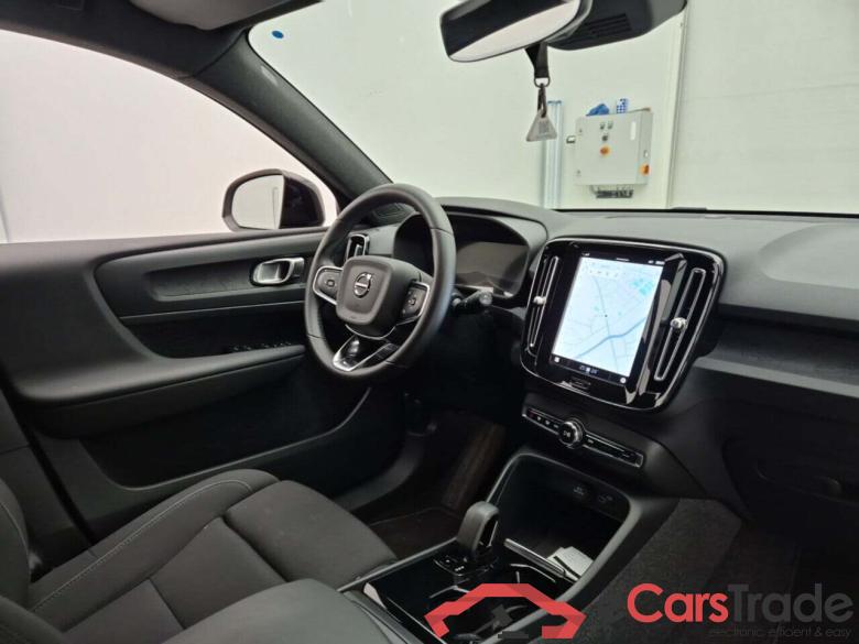 VOLVO XC40 RECHARGE CORE #3