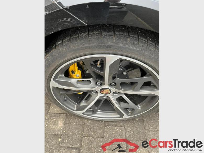 PORSCHE Taycan Cross Turismo Taycan Turbo S Cross Turismo #3