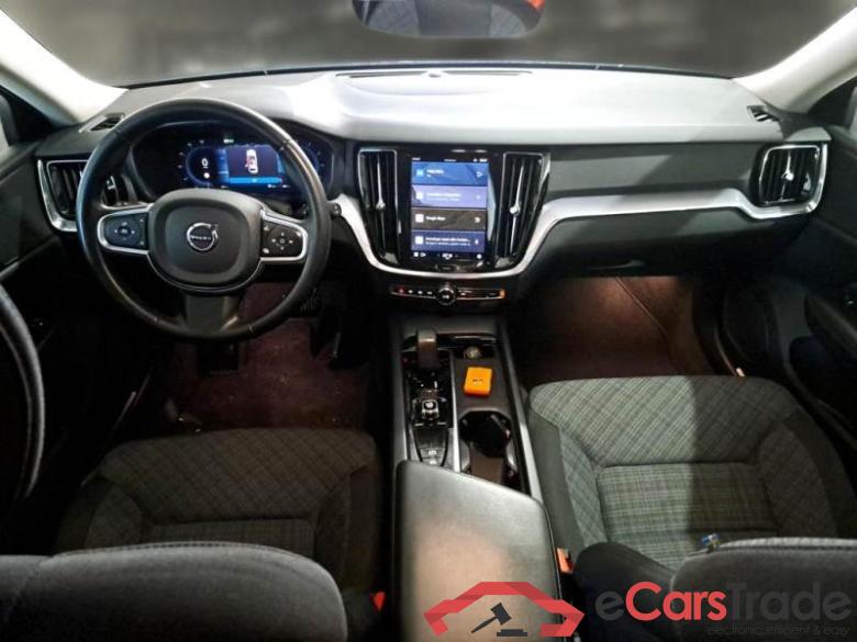 VOLVO V60 / 2019 / 5P / STATION WAGON B4 D AUTOM.CORE #3