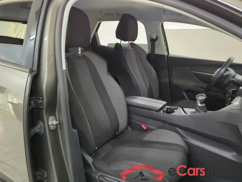 Peugeot 3008 Active PureTech 130 S&S 5d #3