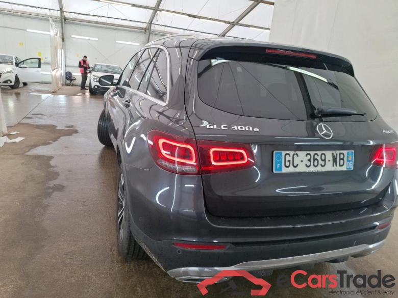 MERCEDES-BENZ GLC / 2019 / 5P / SUV 2.0 GLC 300 E BUSINESS LINE 4MATIC #2