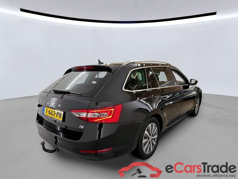 SKODA Superb Combi 115 kW #6