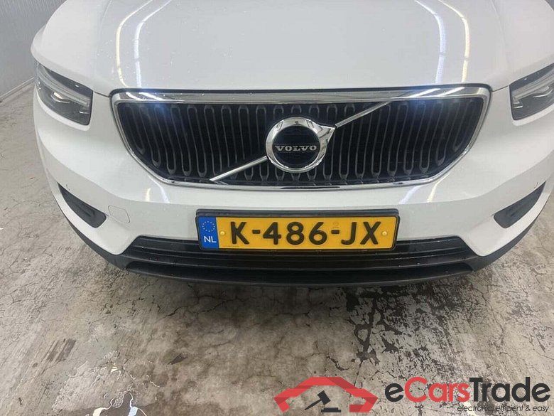 VOLVO XC40 1.5 T2 Moment. Core #4