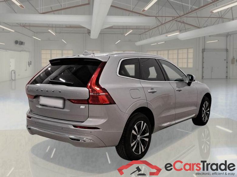 VOLVO XC60 / 2021 / 5P / SUV T6 PLUG-IN AWD AUTO RECHARGE INS. EXP #2