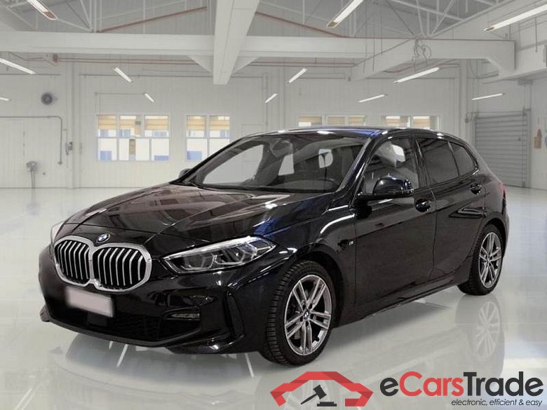 BMW SERIE 1 / 2019 / 5P / BERLINA 118D MSPORT